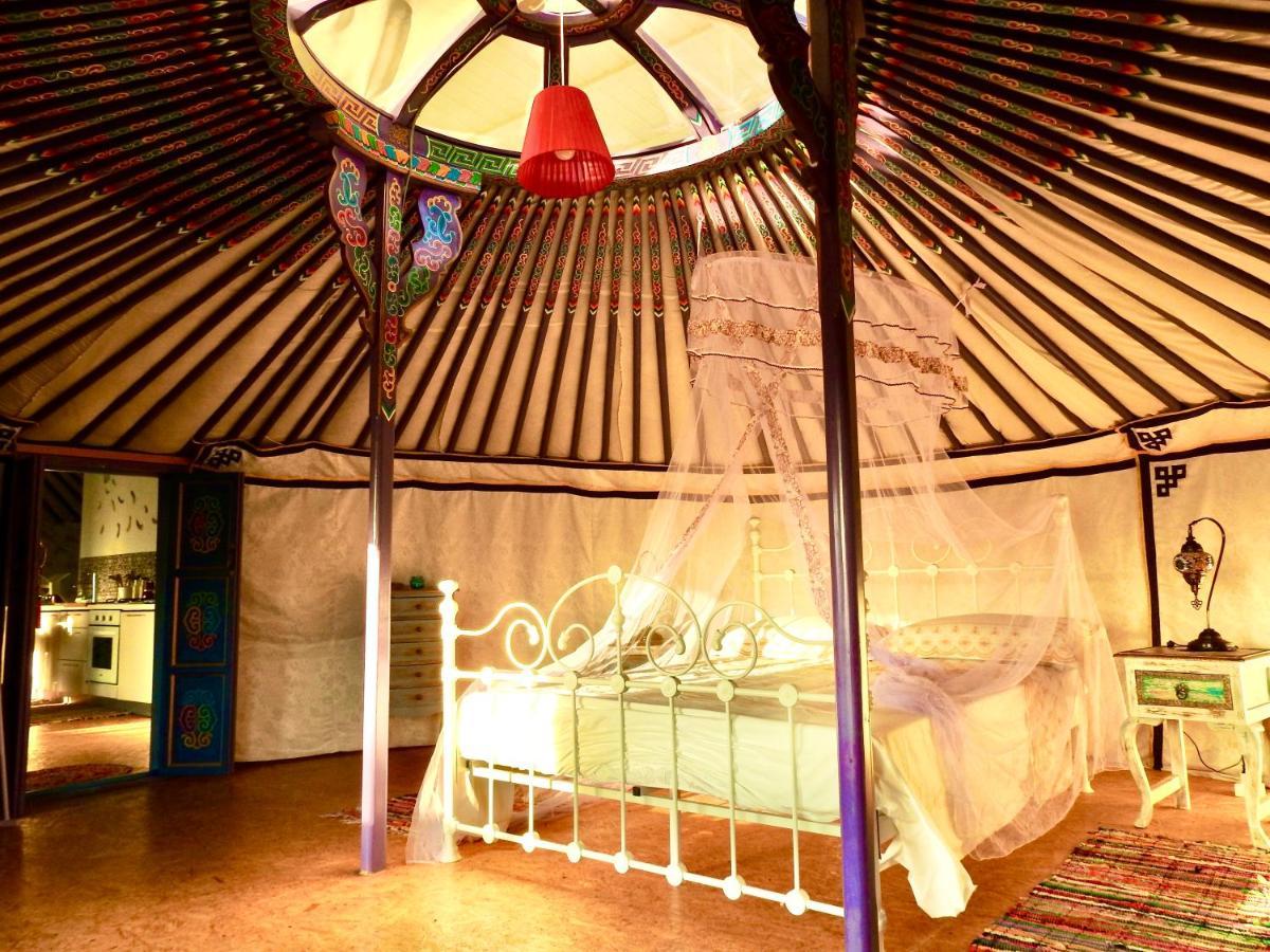 Exclusive Nirvana Yurts Glamping Hotel Kato Drys Exterior photo